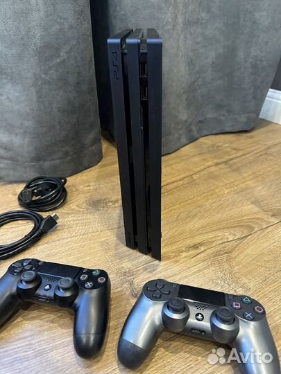 Sony playstation 4 pro 1tb