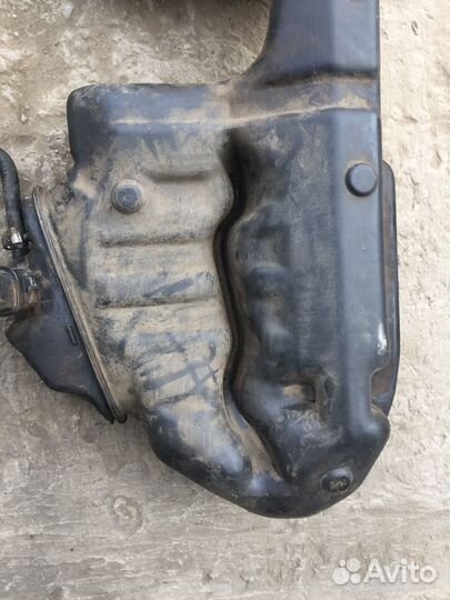 Топливный бак Mercedes C200 W202