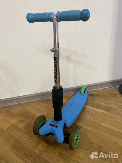 Самокат детский трехколесный