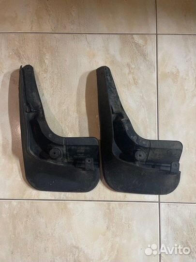 Брызговик задний левый Ford Focus3 С 2011 По 2019