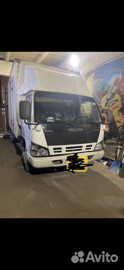 Isuzu NQR, 2007