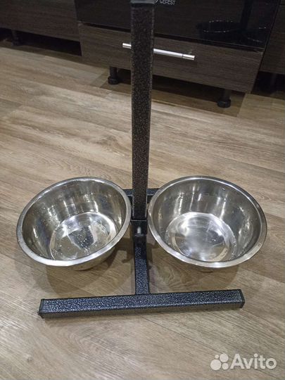 Подставка с миски для собак
