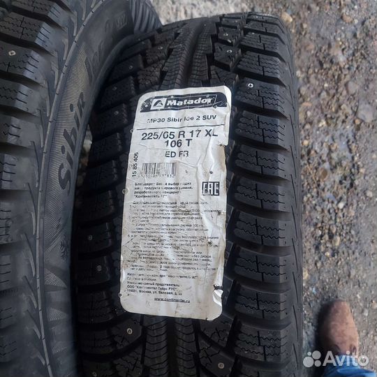 Matador MP 30 Sibir Ice 2 SUV 225/65 R17 106T