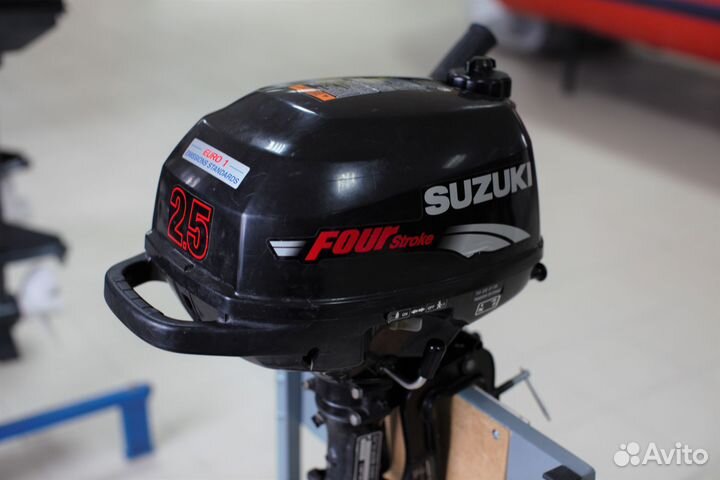 Лодочный мотор Suzuki (Сузуки) 2,5