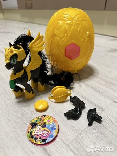 Игрушка пони в яйце Ekinia
