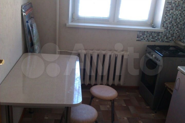 Комната 16 м² в 4-к., 1/5 эт.