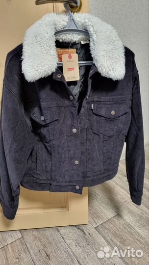 Вельветовая куртка женская