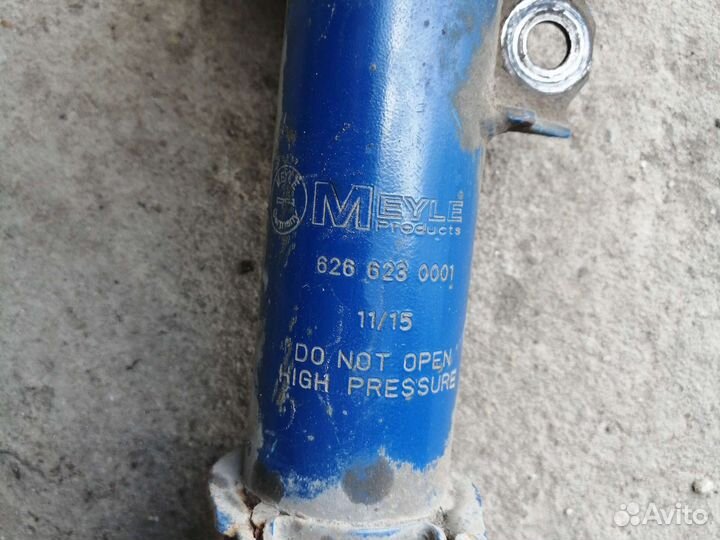 Стойка амортизатор opel astra G левый