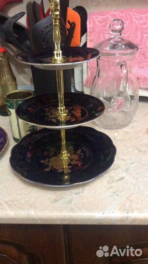 Горка для сладостей и фруктов