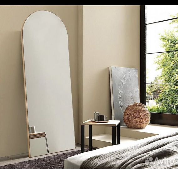 Зеркало напольное