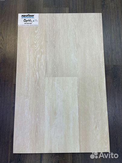 Кварцвиниловая плитка для пола