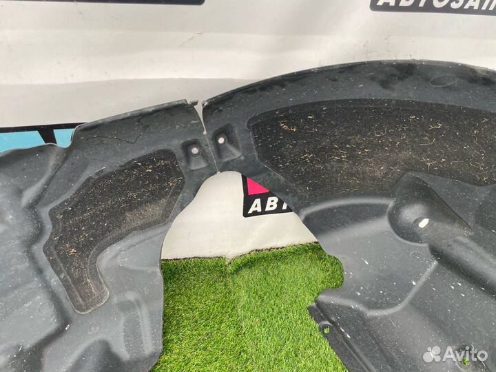 Подкрылок передний левый Tesla Model S 2-й рест