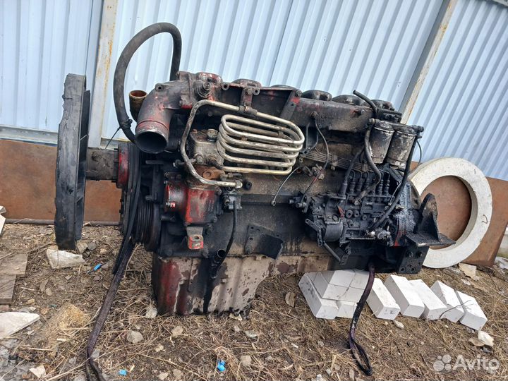 Мотор в разборе