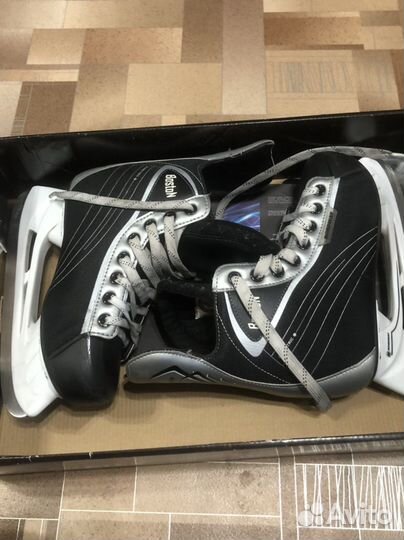 Коньки хоккейные 36 размер