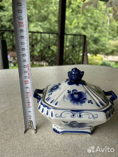 Фарфоровая посуда Гжель