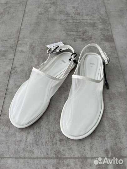Сетчатые туфли новые Zara размер 37
