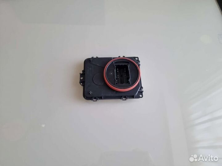 Блок розжига 8V0907399B новый