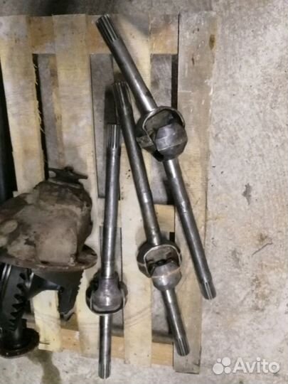 Шрус переднего моста левый газ-66 3308