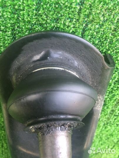 Рычаг передний правый Suzuki Grand Vitara/Escudo