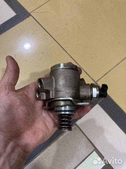 Топливный насос Audi A6 C7 CGW 07L127026Q