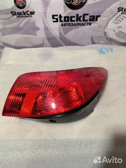 Фонарь задний левый peugeot 308 универсал