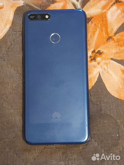 HUAWEI Y6 (2018), 2/16 ГБ