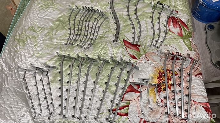 Крючки для эконом панелей