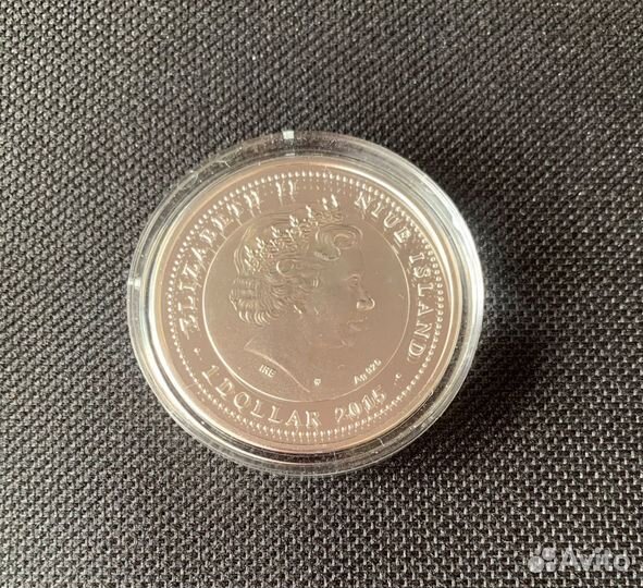 Год Козы монета-талисман Серебро Ниуэ 1 доллар