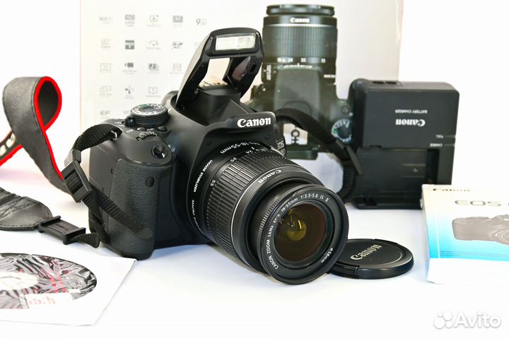 Canon EOS 600D/T3i 18.0MP цифрозеркалка Kit 18-55