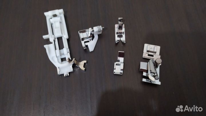 Швейная машинка janome