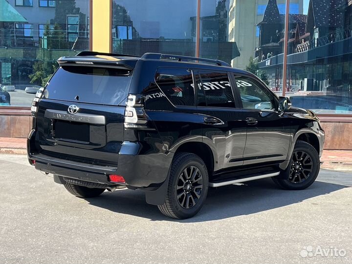 Toyota Land Cruiser Prado 2.8 AT, 2022, 32 км