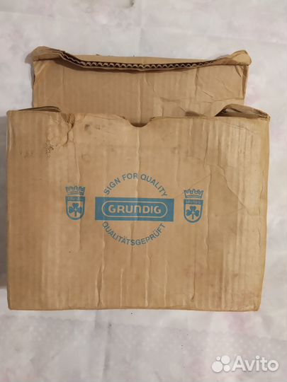 Радиоприемник grundig city- BOY - 400 1978г