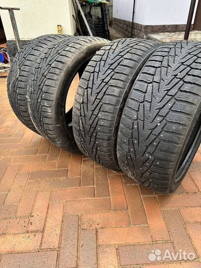 Nokian Tyres Hakkapeliitta 7 SUV 265/45 R21