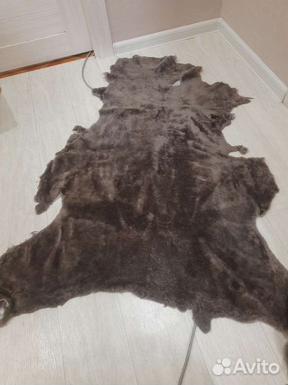 Шкуры овчина (коврик меховой)