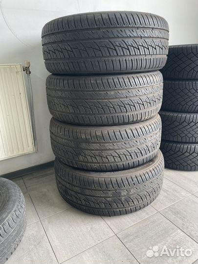 Delinte DS8 Desert Storm II 255/50 R19 107W