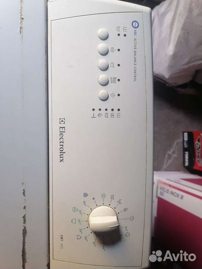 Стиральная машина с вертикальной загрузкой