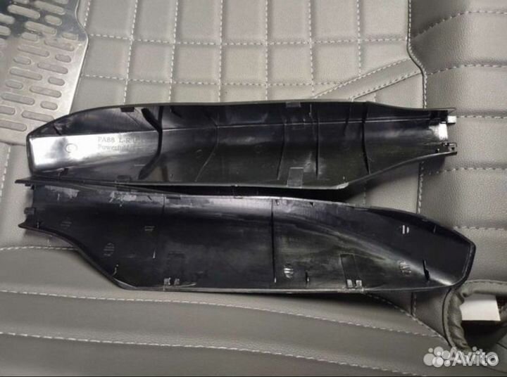 Крышка для peйлнга prado150