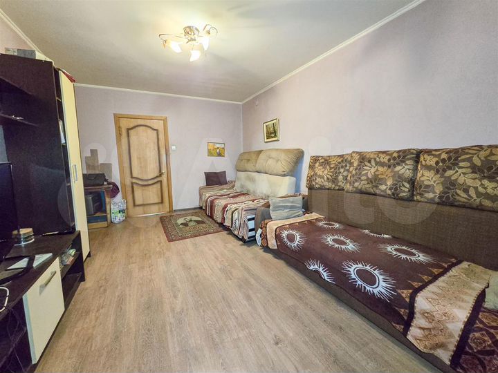 3-к. квартира, 72 м², 1/12 эт.