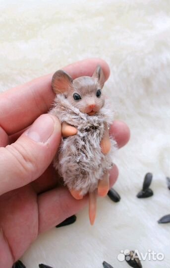 Мышонок ручной работы. мышь. мышка образец