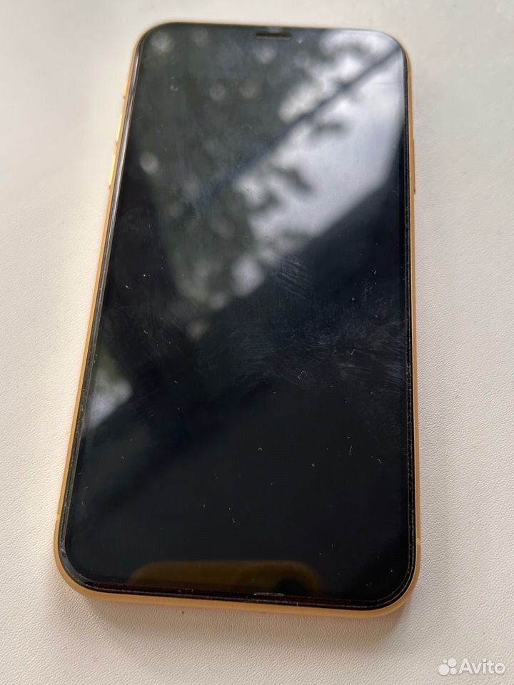 iPhone Xr, 64 ГБ