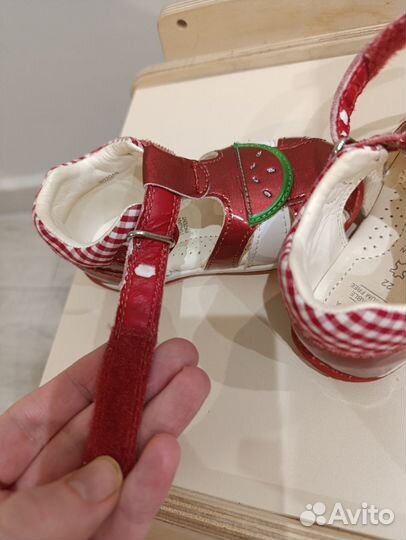 Ортопедические сандалии р. 22