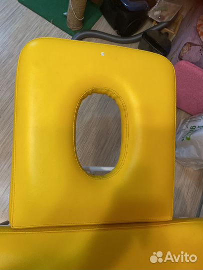 Косметологический стол