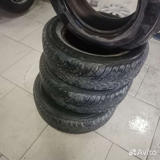 Рулевая рейка Рено Сандеро -1