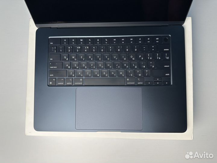 MacBook Air 15 2023 M2/16/512 (90 циклов, чек)