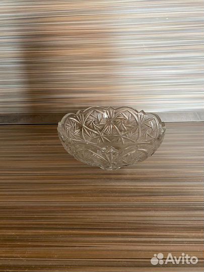 Хрустальная ваза