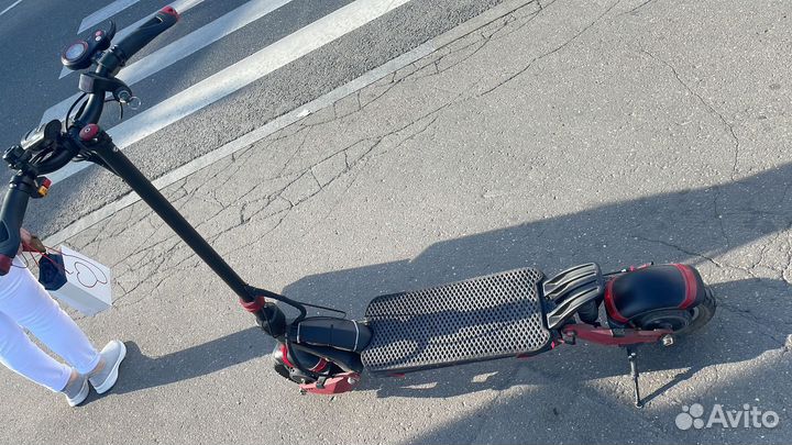 Электросамокат kugoo g1
