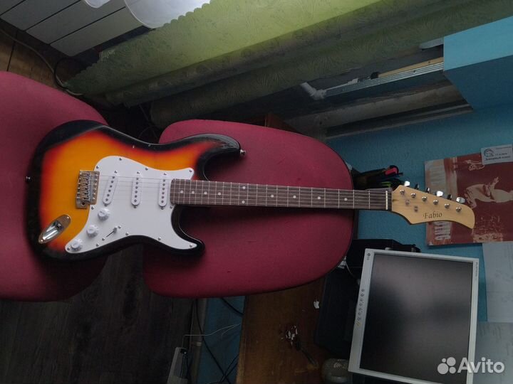 Электрогитара fabio