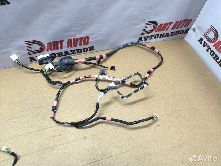 Проводка задней левой двери Lexus RX