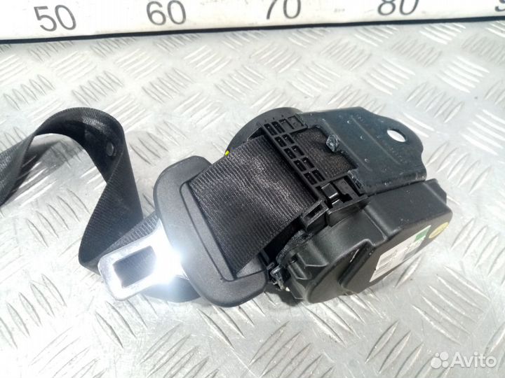 Б/У Ремень безопасности задний середина#001