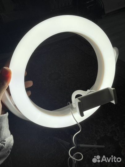 Кольцевая лампа